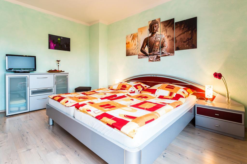 Ferienwohnung Koeln Messenaehe Pokój zdjęcie